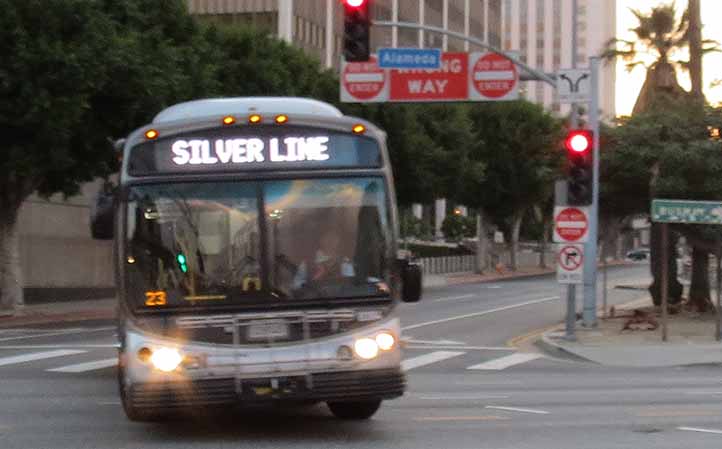 LA Metro Silverline NABI 45C